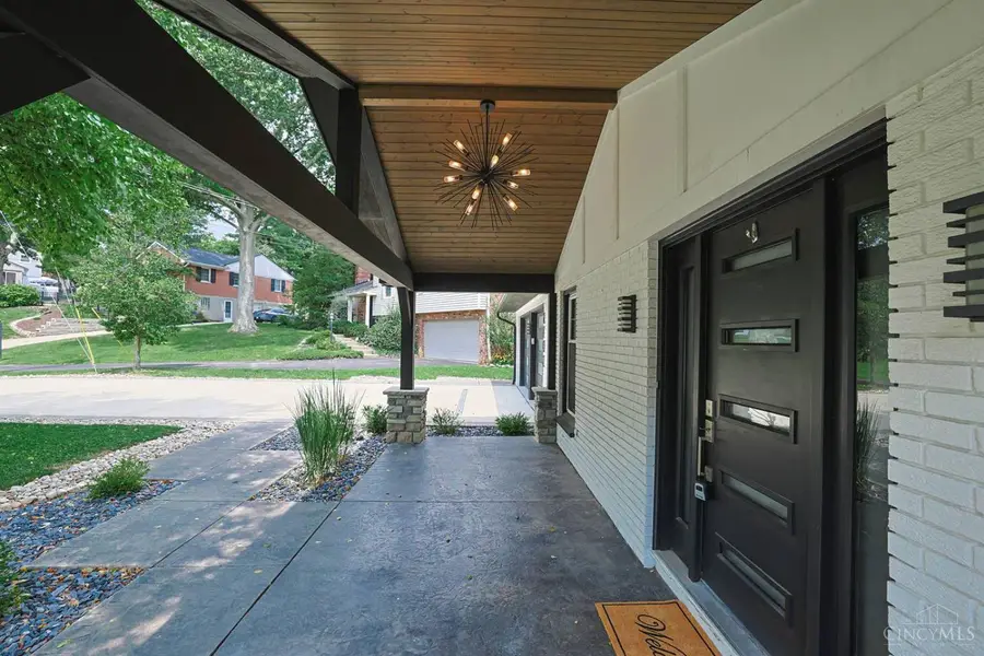 8702 Appleknoll Lane, Cincinnati, OH 45236 - #2