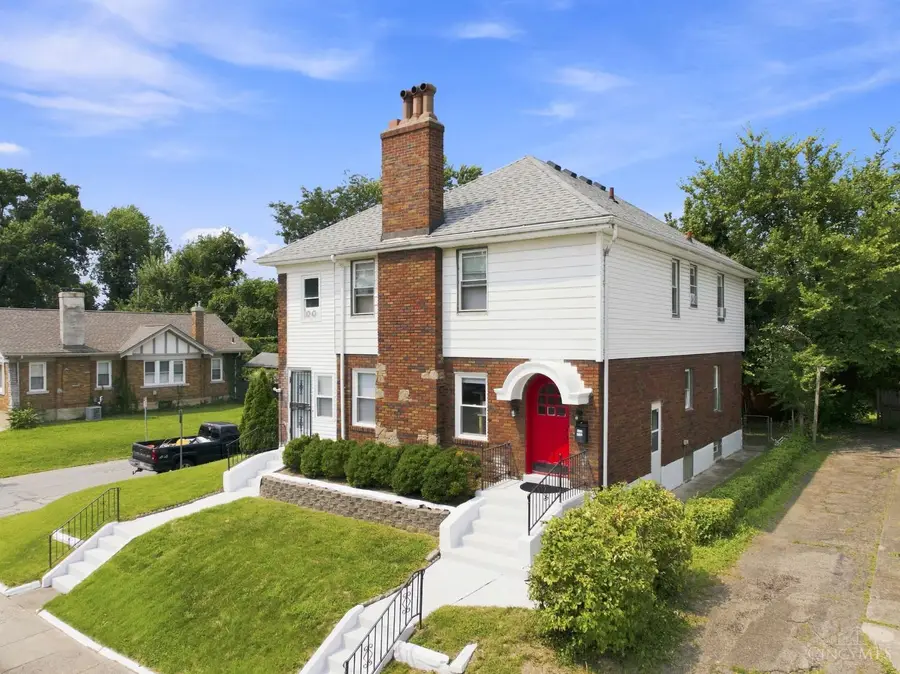 1802 Lawn Avenue, Cincinnati, OH 45237 - #3
