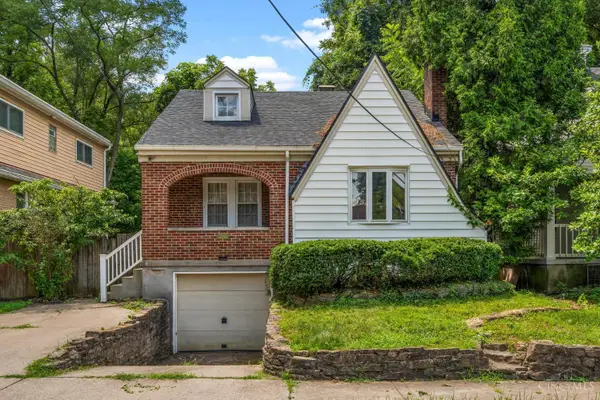 3445 Oak View, Cincinnati, OH 45209