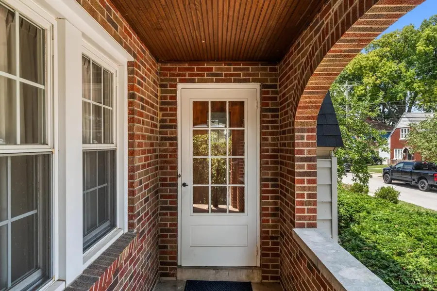 3445 Oak View, Cincinnati, OH 45209 - #3