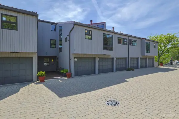 1022 Hatch Street, Cincinnati, OH 45202