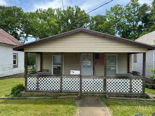 520 E Seventh Street, Manchester, OH 45144 - #1