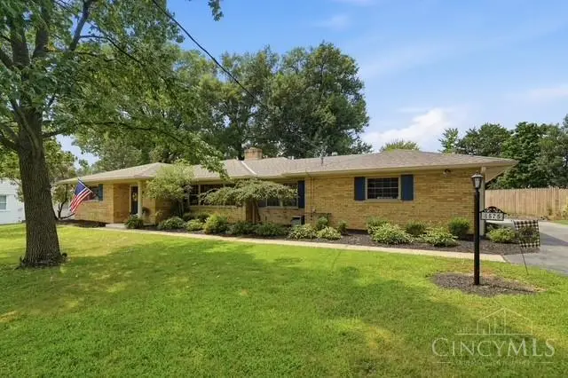 8575 Kentland Court, Amberley, OH 45236 - #2