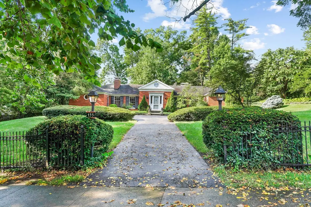 155 Magnolia Avenue, Glendale, OH 45246 - #1