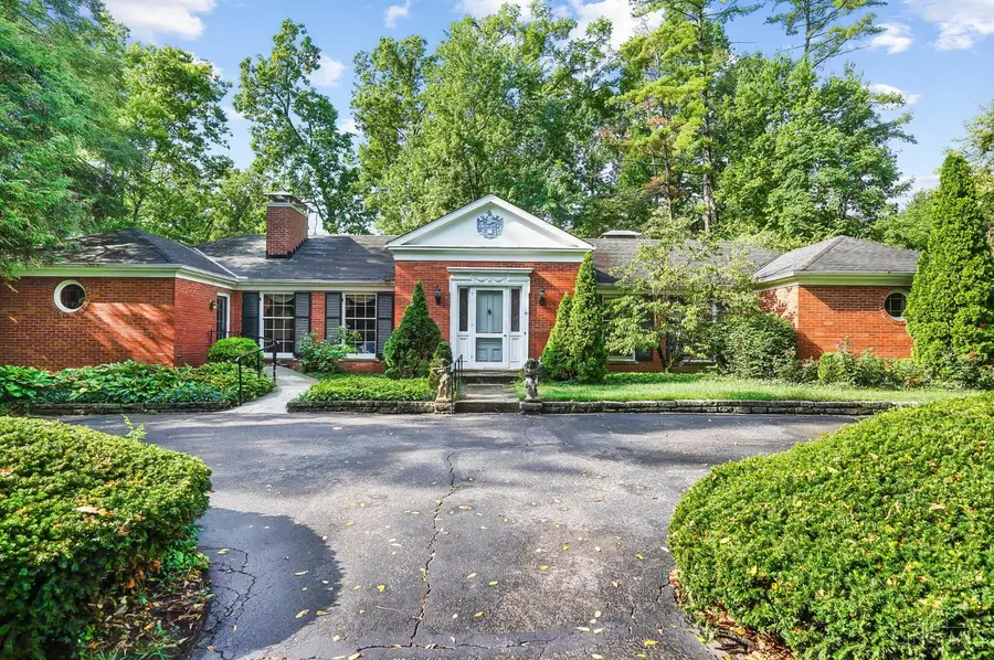 155 Magnolia Avenue, Glendale, OH 45246 - #2