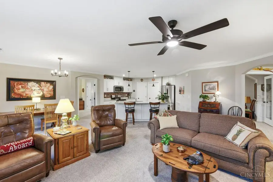 5870 Parkview Lane #201, Miami, OH 45150 - #2