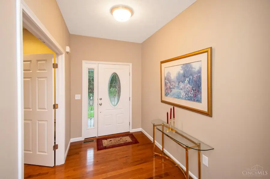 320 Huntington Drive, Warren, OH 45039 - #2