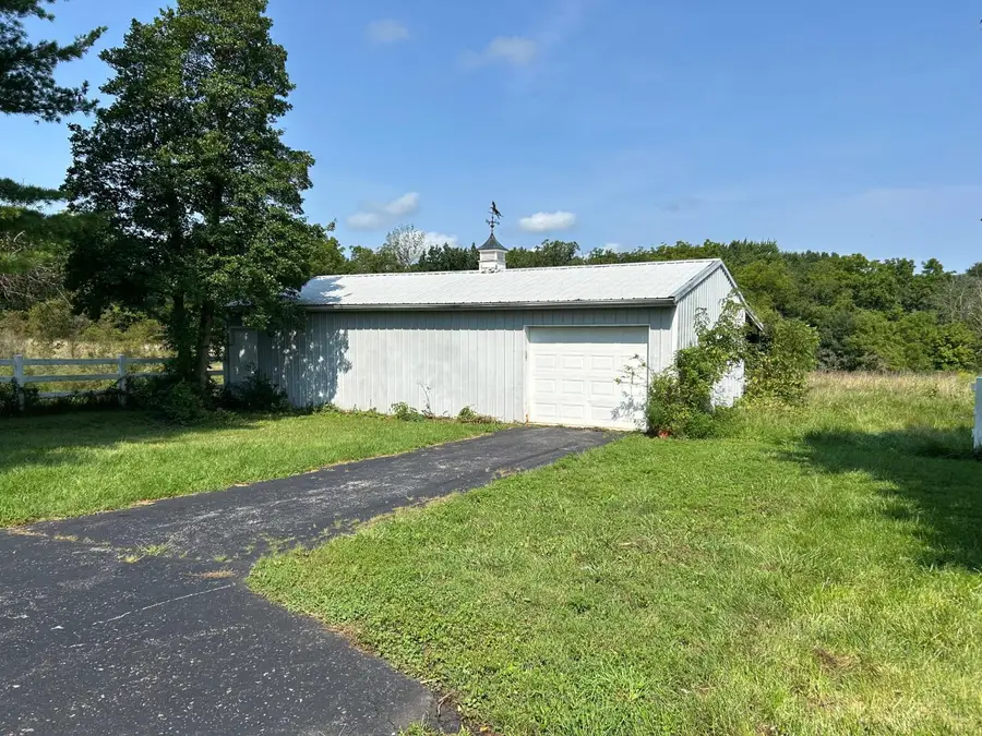 821 E Center Street, Blanchester, OH 45107 - #2