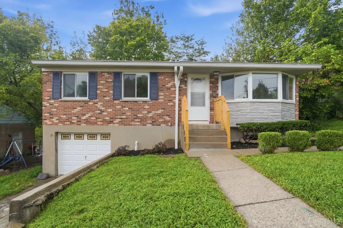 2751 Pickmeier Lane, Cincinnati, OH 45211 - #1