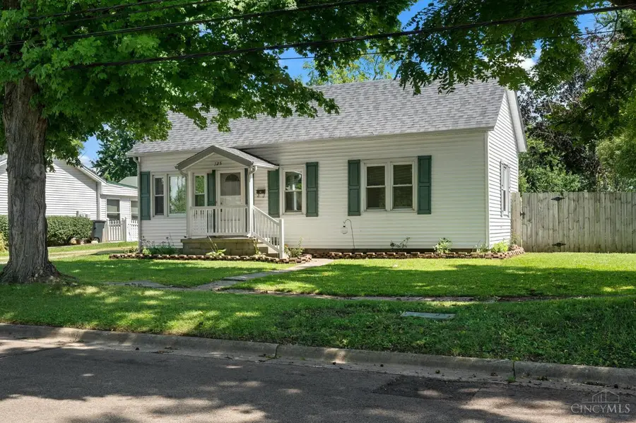 125 W Fancy Street, Blanchester, OH 45107 - #2