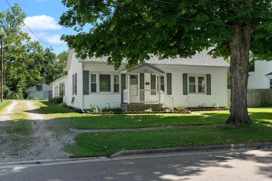 125 W Fancy Street, Blanchester, OH 45107 - #3