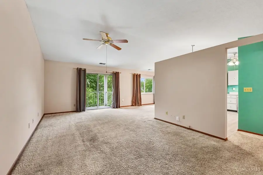5354 Werk Road #8, Green, OH 45248 - #3