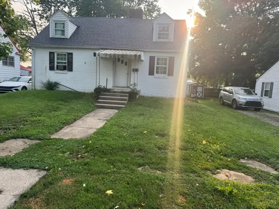 225 Edgewood Avenue, Greenfield, OH 45123 - #2