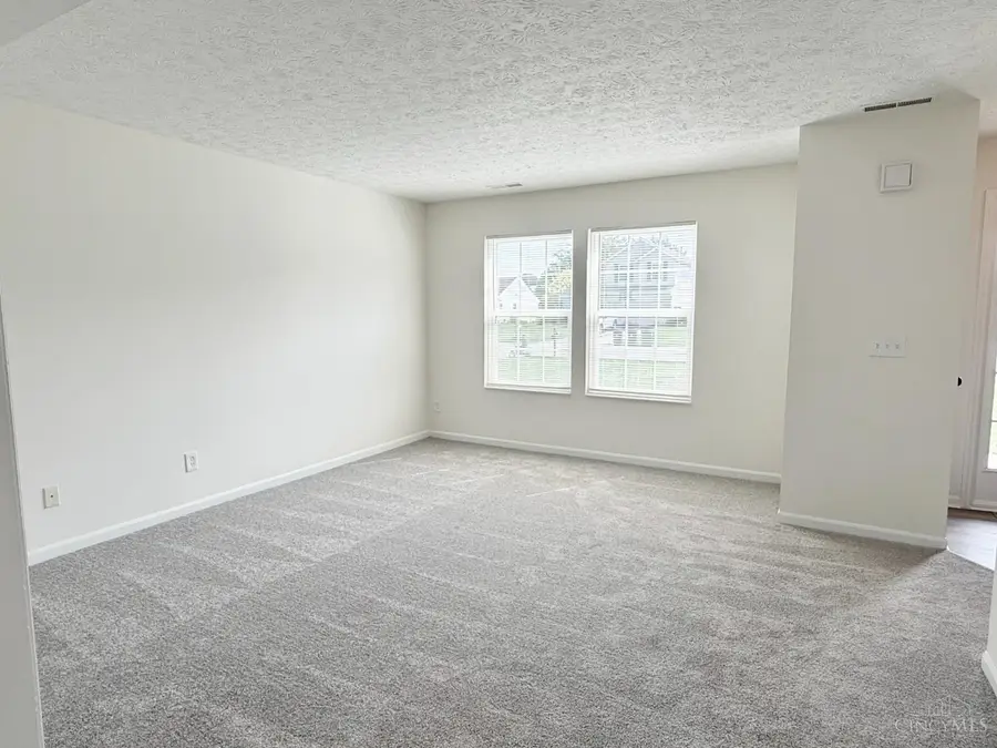 635 Willow Place, Trenton, OH 45067 - #3