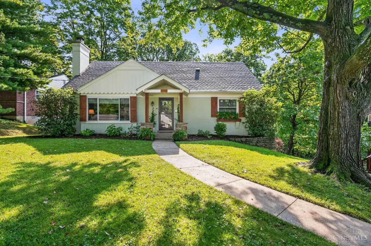 1738 Bloomingdale Avenue, Cincinnati, OH 45230 - #1