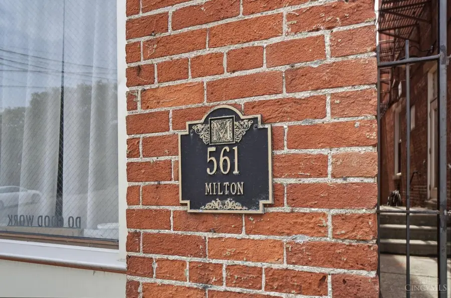 561 Milton Street #D, Cincinnati, OH 45202 - #3