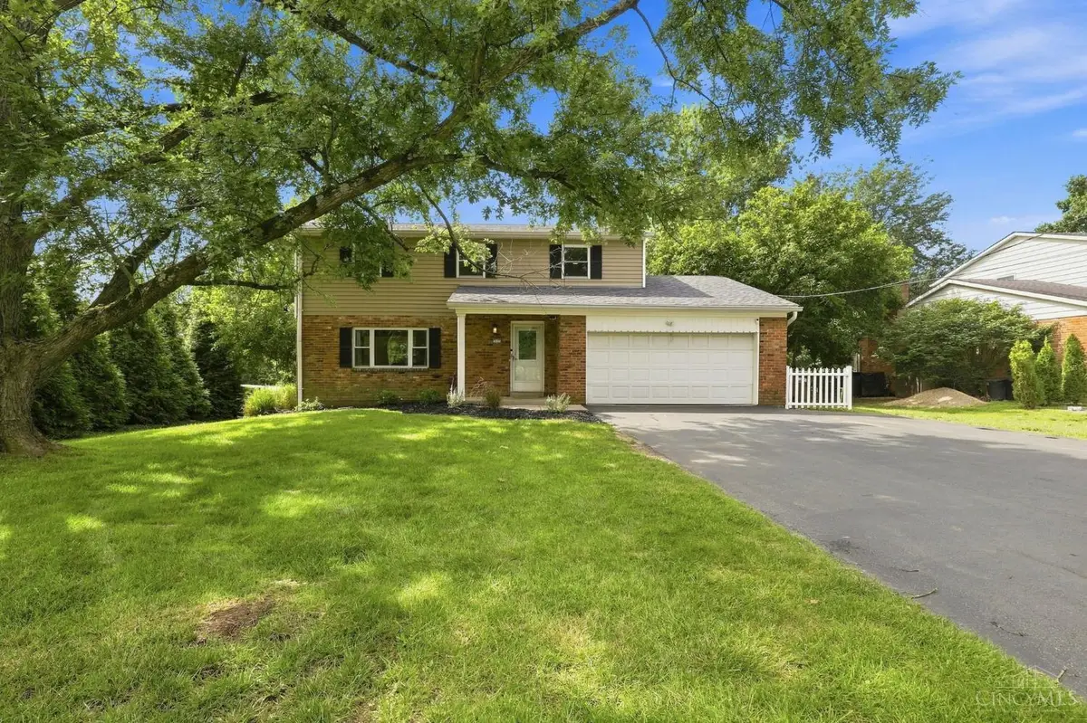7975 Pfeiffer Road, Montgomery, OH 45242 - #1
