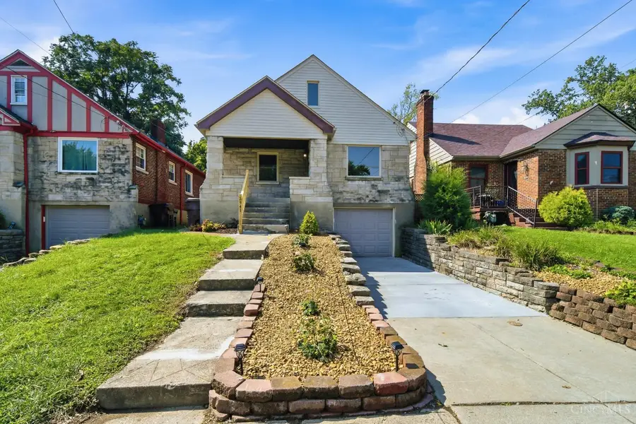 2541 Losantiville Avenue, Golf Manor, OH 45237 - #2