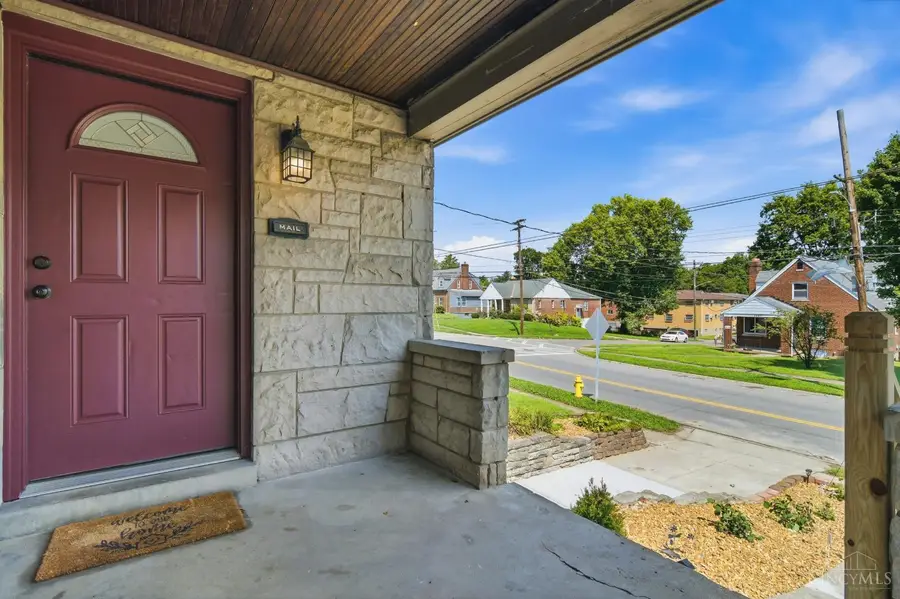 2541 Losantiville Avenue, Golf Manor, OH 45237 - #3