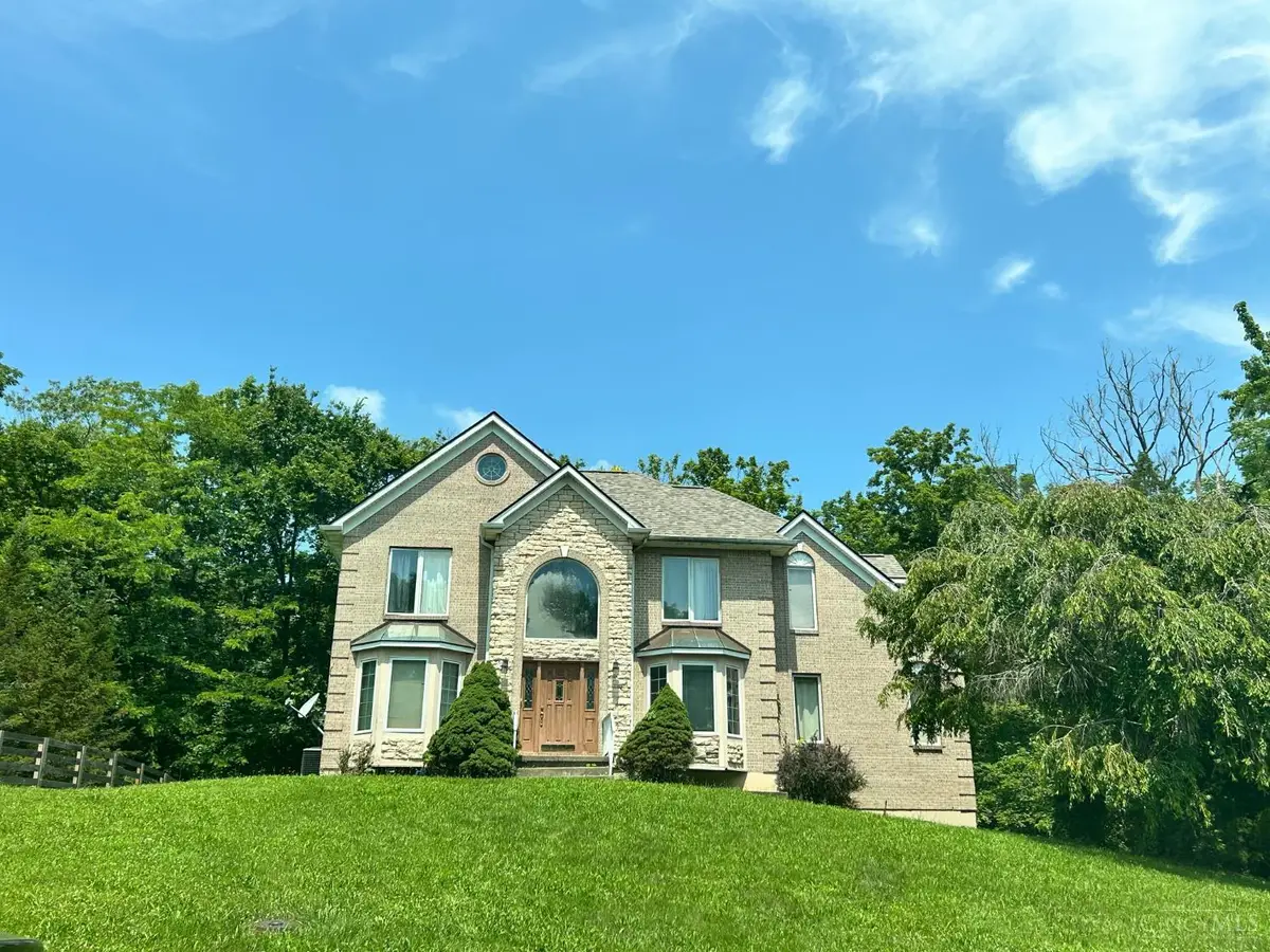 1826 Chapel Woods Drive, Batavia, OH 45103 - #1