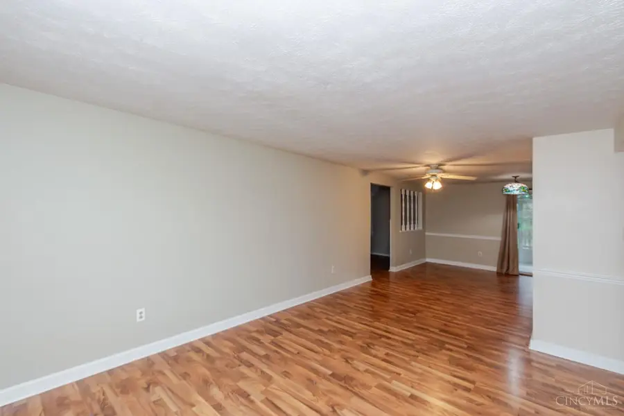 307 Flanders Avenue, Brookville, OH 45309 - #3