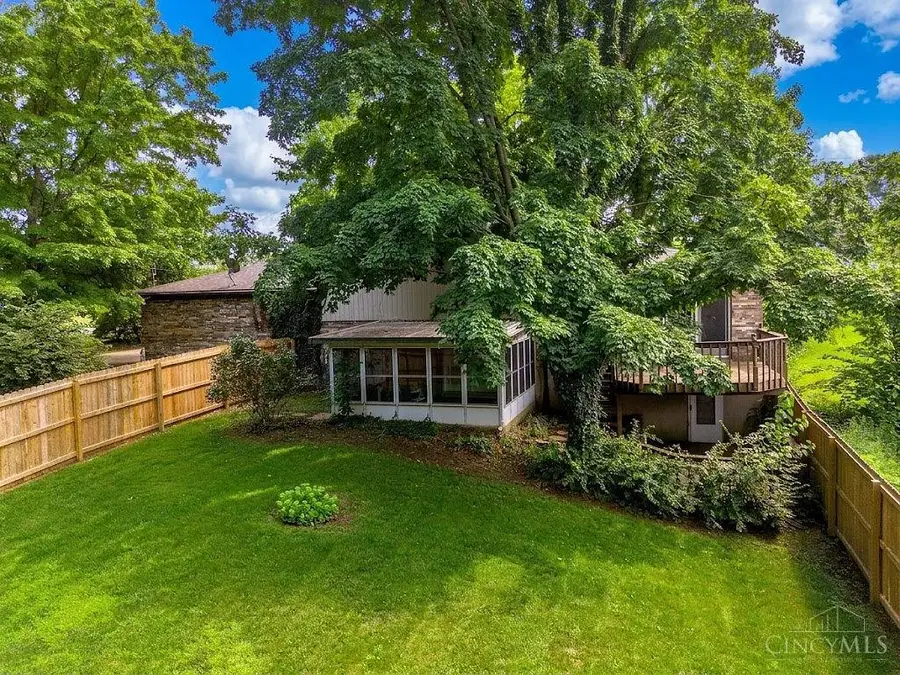 6404 Tylersville Road, West Chester, OH 45069 - #2
