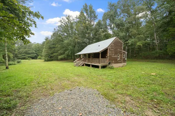 8525 Dunham Road, Hillsboro, OH 45133