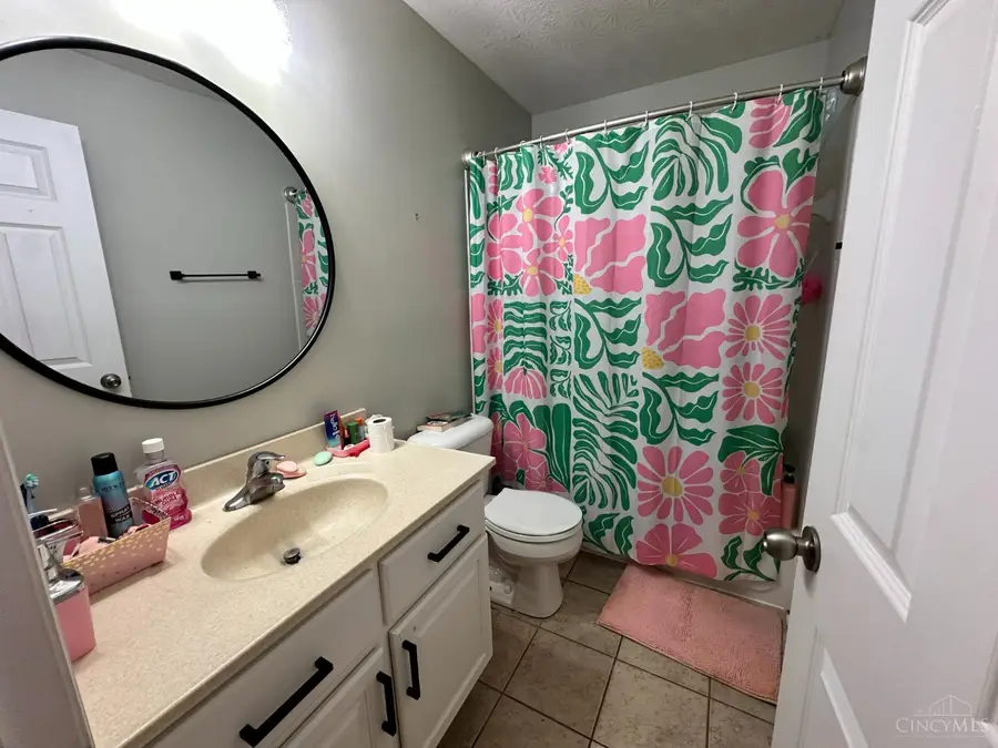 7216 Rolling Oaks Court, Cincinnati, OH 45239 - #3