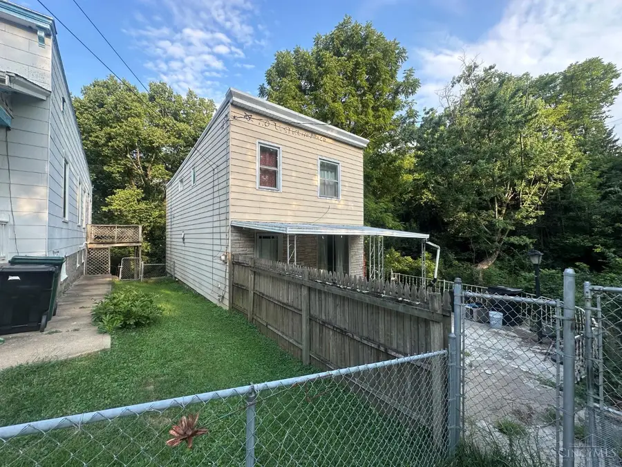 1216 Carson Avenue, Cincinnati, OH 45205 - #2