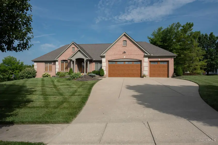 6955 Tradewinds Court, Liberty, OH 45011 - #2