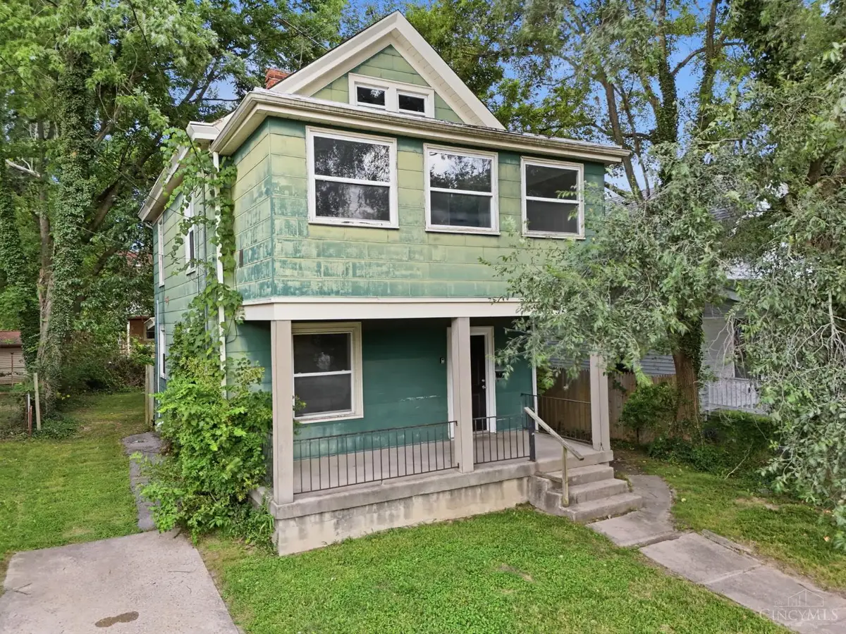 6014 Bramble Avenue, Cincinnati, OH 45227 - #1