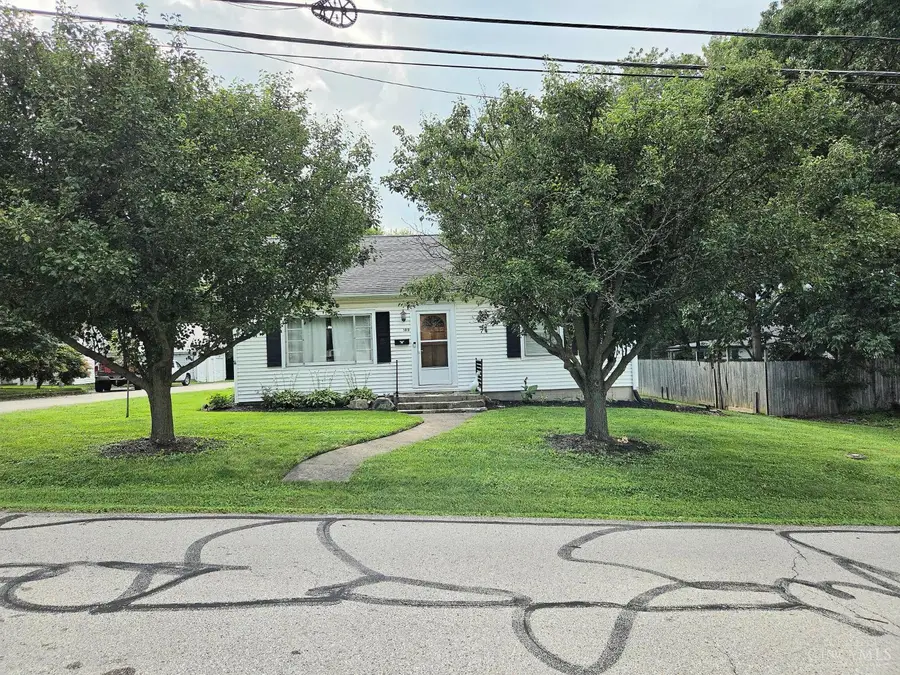 109 S Glenn Street, Hillsboro, OH 45133 - #2