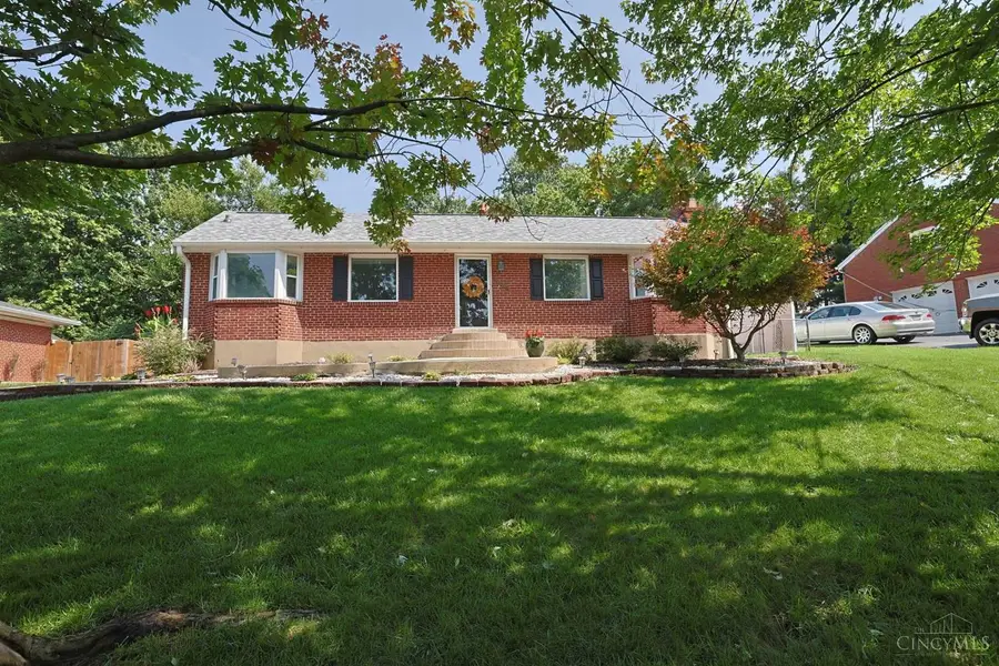 4408 Yakima Drive, Sycamore, OH 45236 - #2