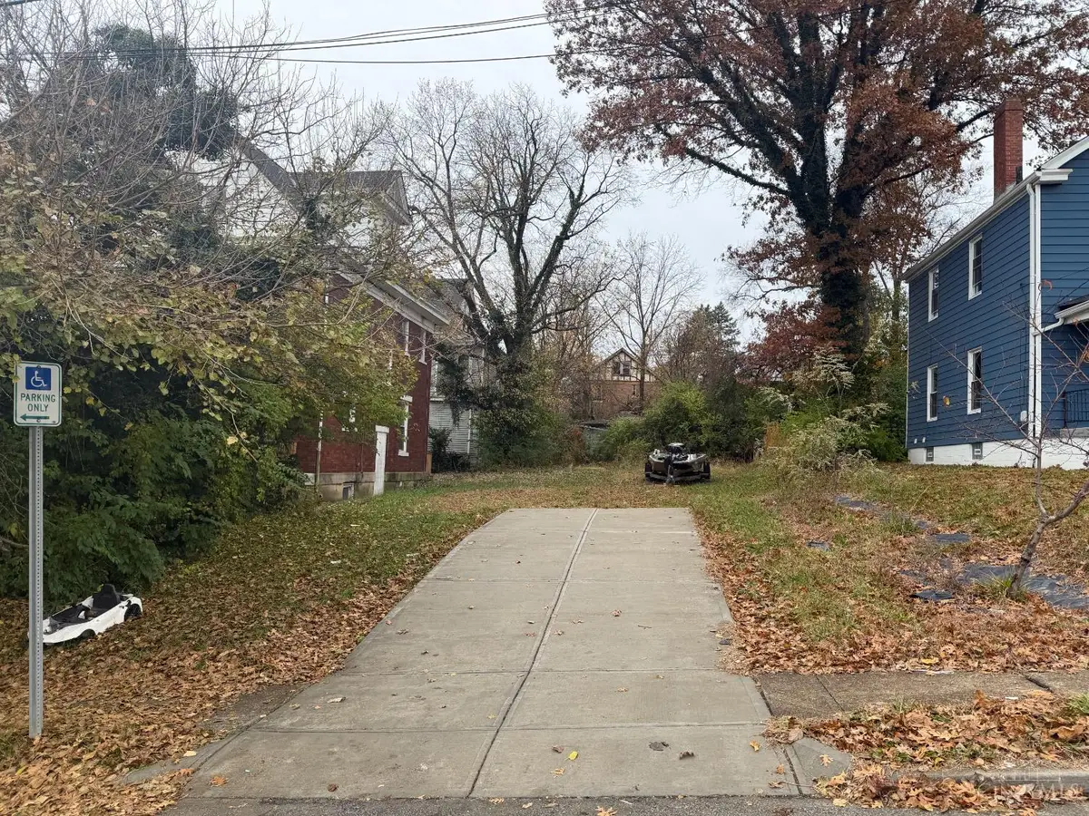 3507 Bevis Avenue, Cincinnati, OH 45207 - #1