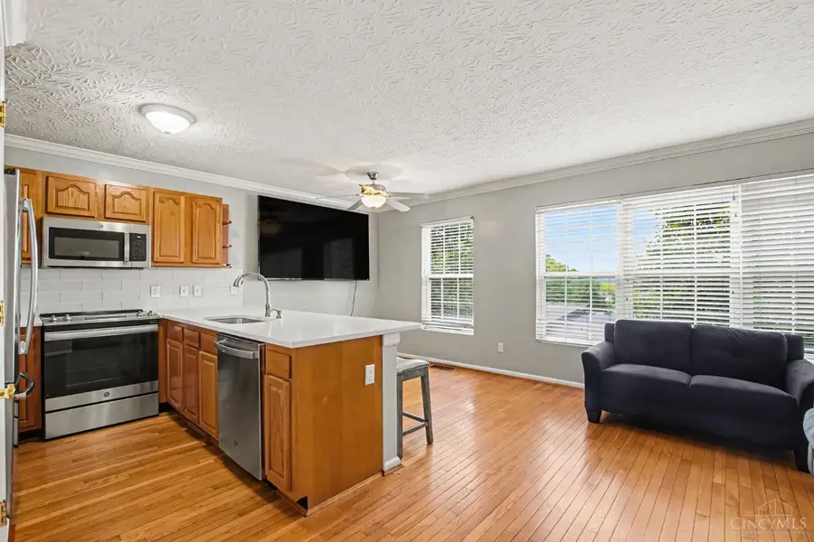 2523 Ravine Street #2523, Cincinnati, OH 45219 - #3