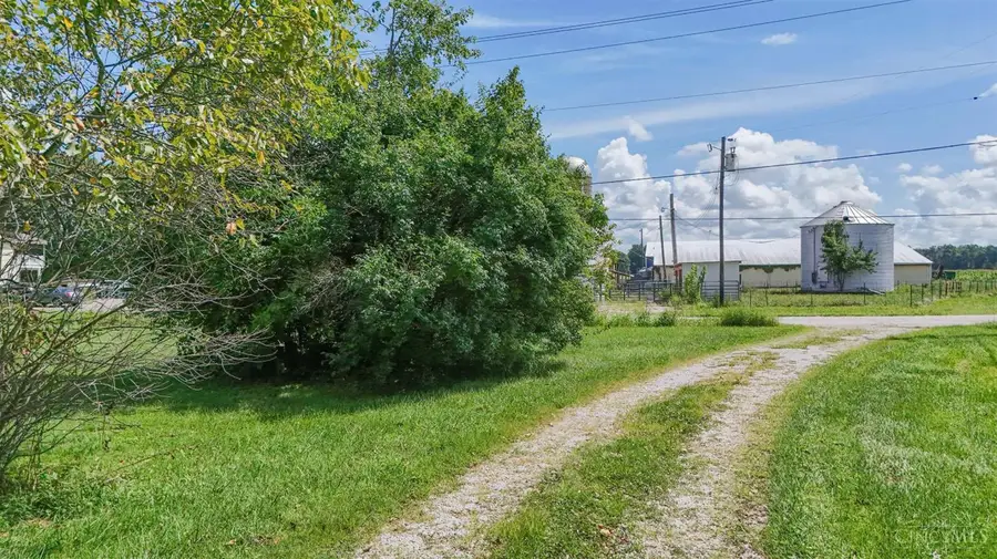 5681 Newtonsville Hutchinson Road, Stonelick, OH 45103 - #2