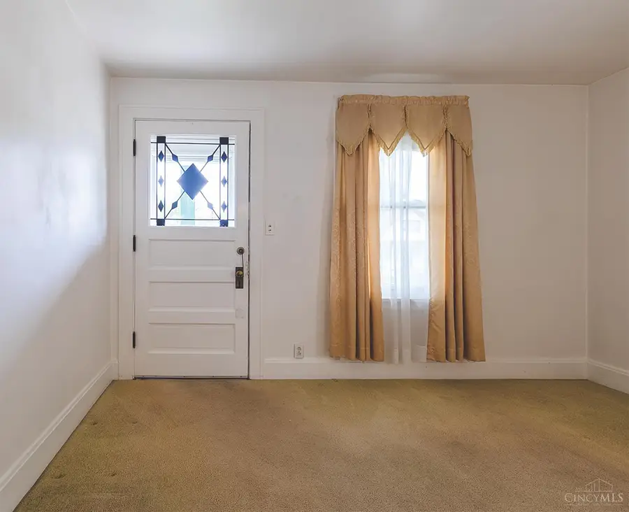 1935 Sterling Avenue, North College Hill, OH 45239 - #3