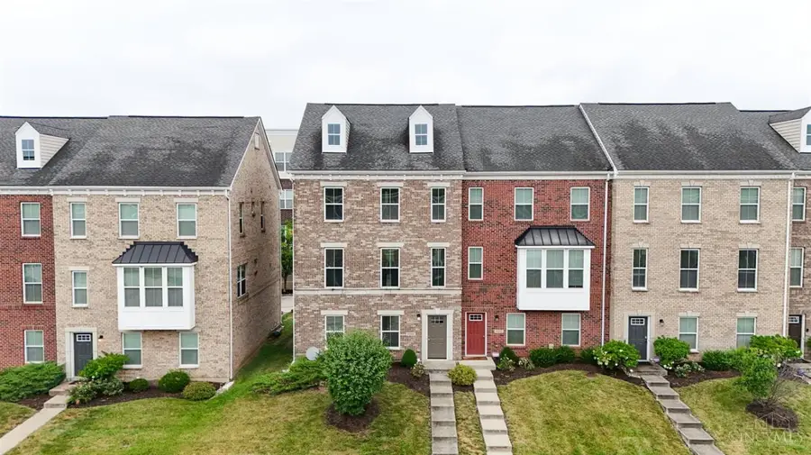 9558 Cobblestone Walk, West Chester, OH 45069 - #2