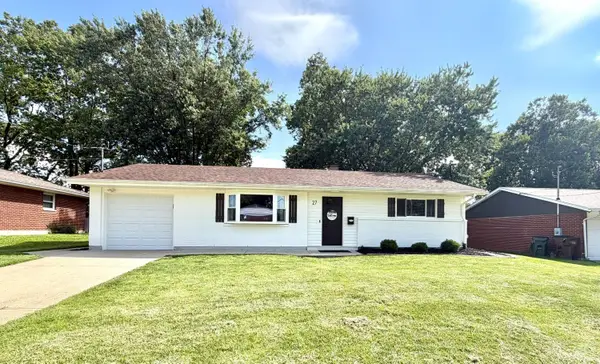 27 Lawndale Avenue, Lebanon, OH 45036