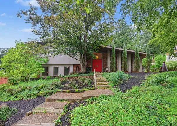 1138 Cryer Avenue, Cincinnati, OH 45208