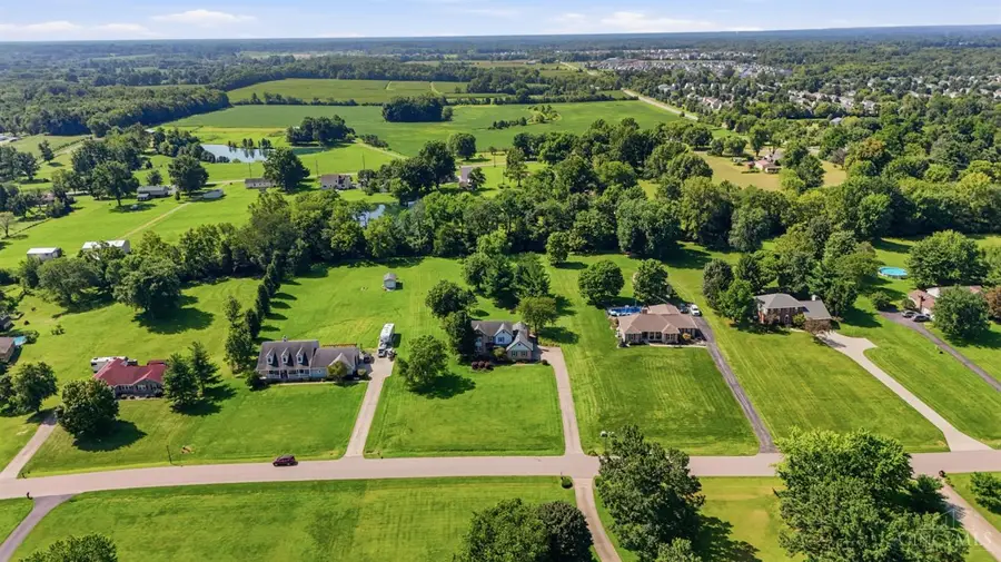1835 Chardonnay Drive, Warren, OH 45152 - #3