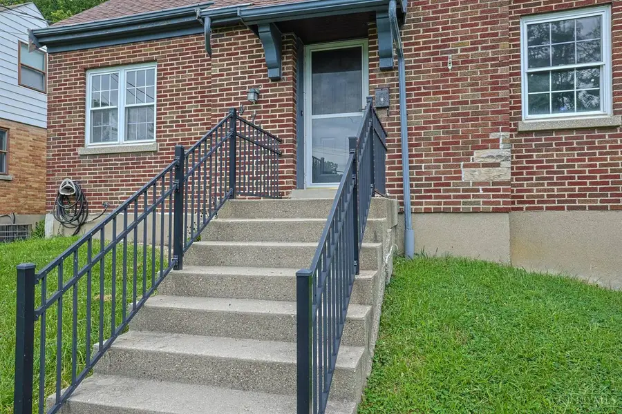 4712 Basil Lane, Delhi, OH 45238 - #3