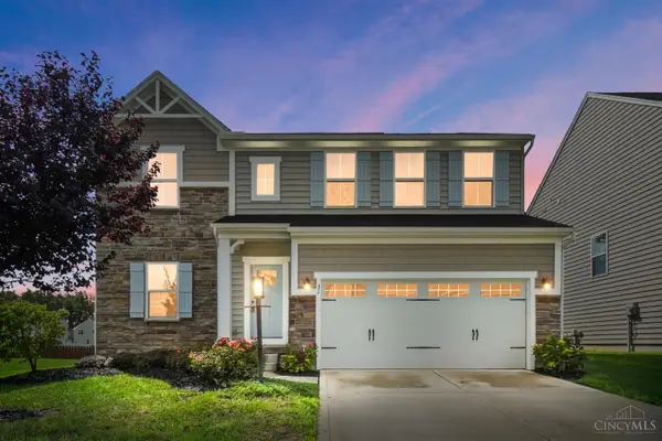 32 Waterford Boulevard, Fairborn, OH 45324