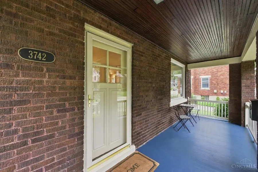 3742 Andrew Avenue, Cincinnati, OH 45209 - #2