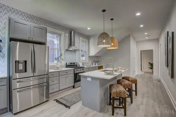 871 Hutchins Avenue, Cincinnati, OH 45229