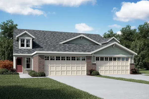 2163 Shallow Cove Avenue #B, Goshen Twp, OH 45122