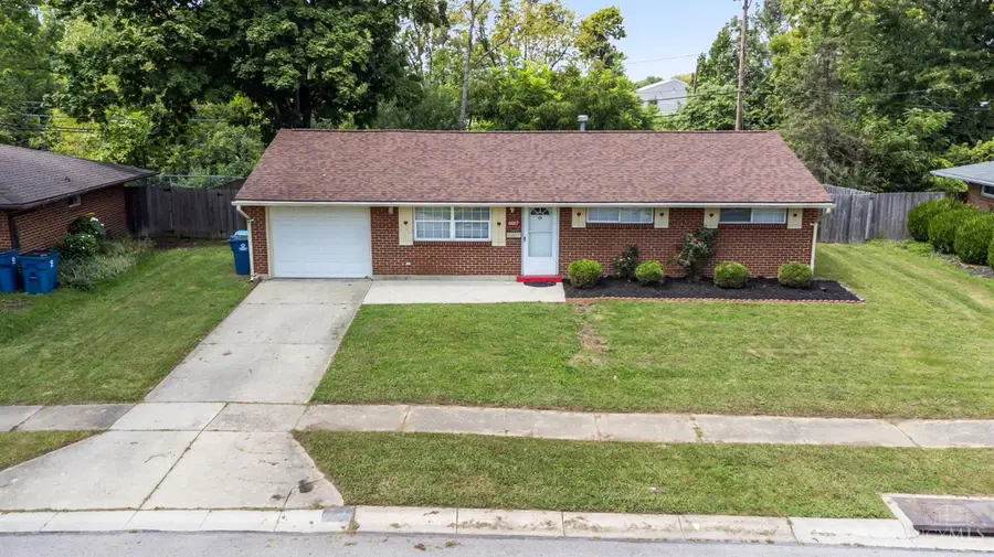 6687 Hubbard Drive, Huber Heights, OH 45424 - #2