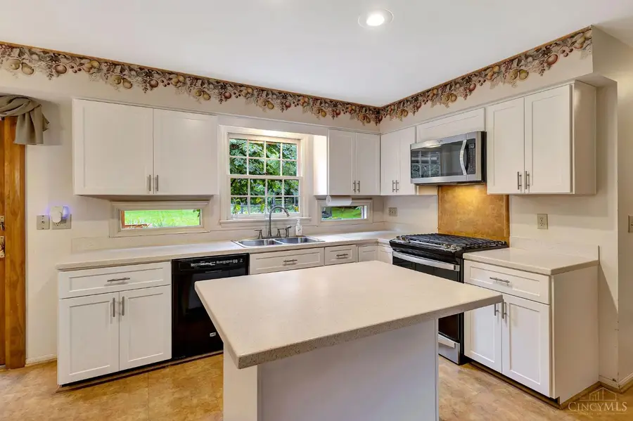 7307 Mallard Drive, West Chester, OH 45069 - #2
