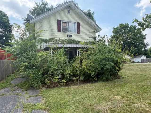 2616 W Riverview Avenue, Dayton, OH 45402 - #2