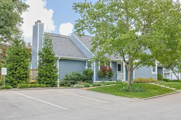 23 Greenhouse Lane, Cincinnati, OH 45209